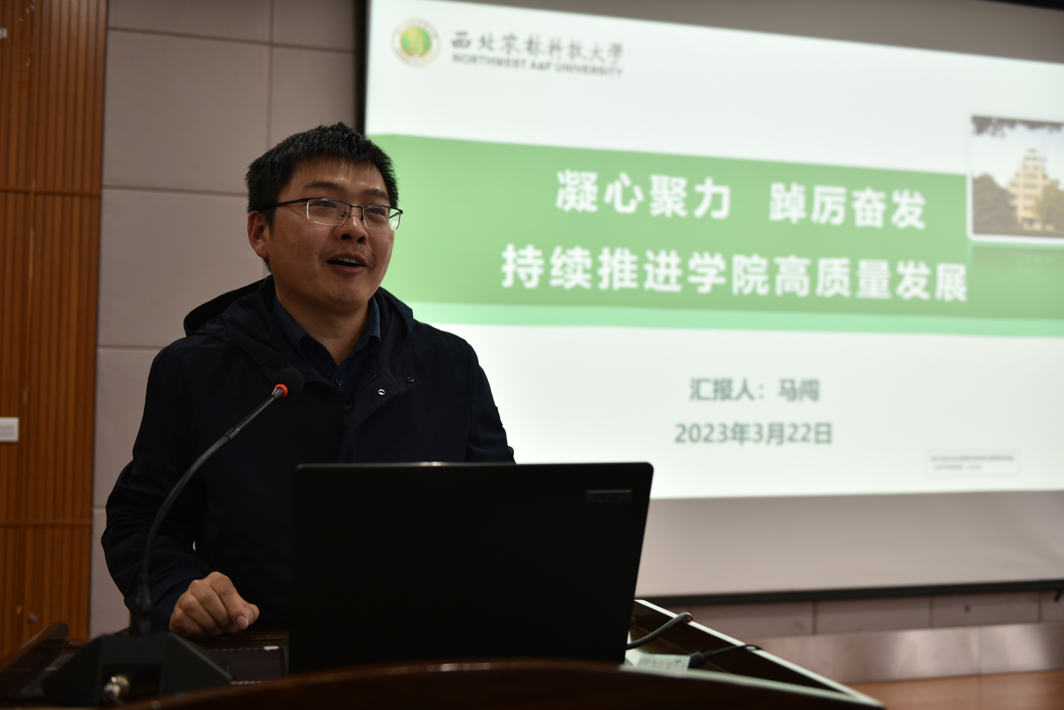 b89caae208e8420c8e743cb9533a3b88.jpg b89caae208e8420c8e743cb9533a3b88.jpg